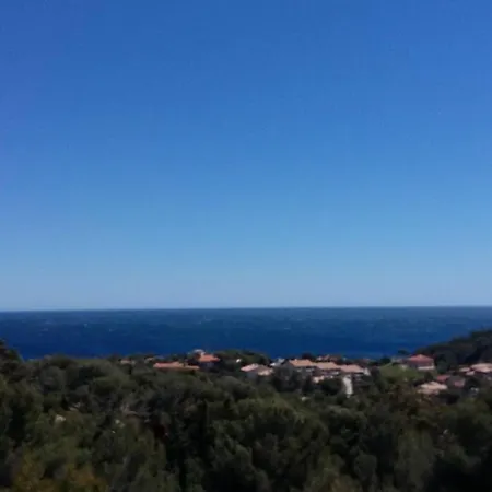 Cap Esterel 6 Pers Vue Classe 3 Etoiles * Saint-Raphaël