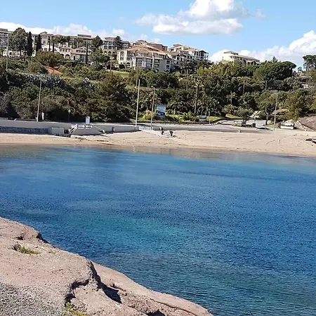 Cap Esterel 6 Pers Vue Classe 3 Etoiles *