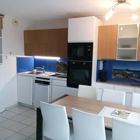 Cap Esterel 6 Pers Vue Classe 3 Etoiles Apartman *
