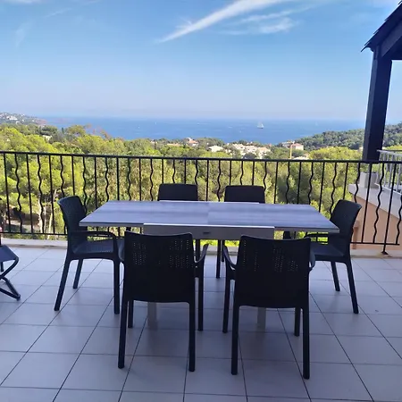 Cap Esterel 6 Pers Vue Classe 3 Etoiles Apartman Saint-Raphaël