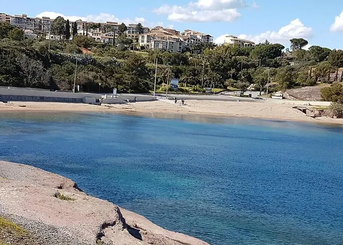 Cap Esterel 6 Pers Vue Classé 3 Etoiles *